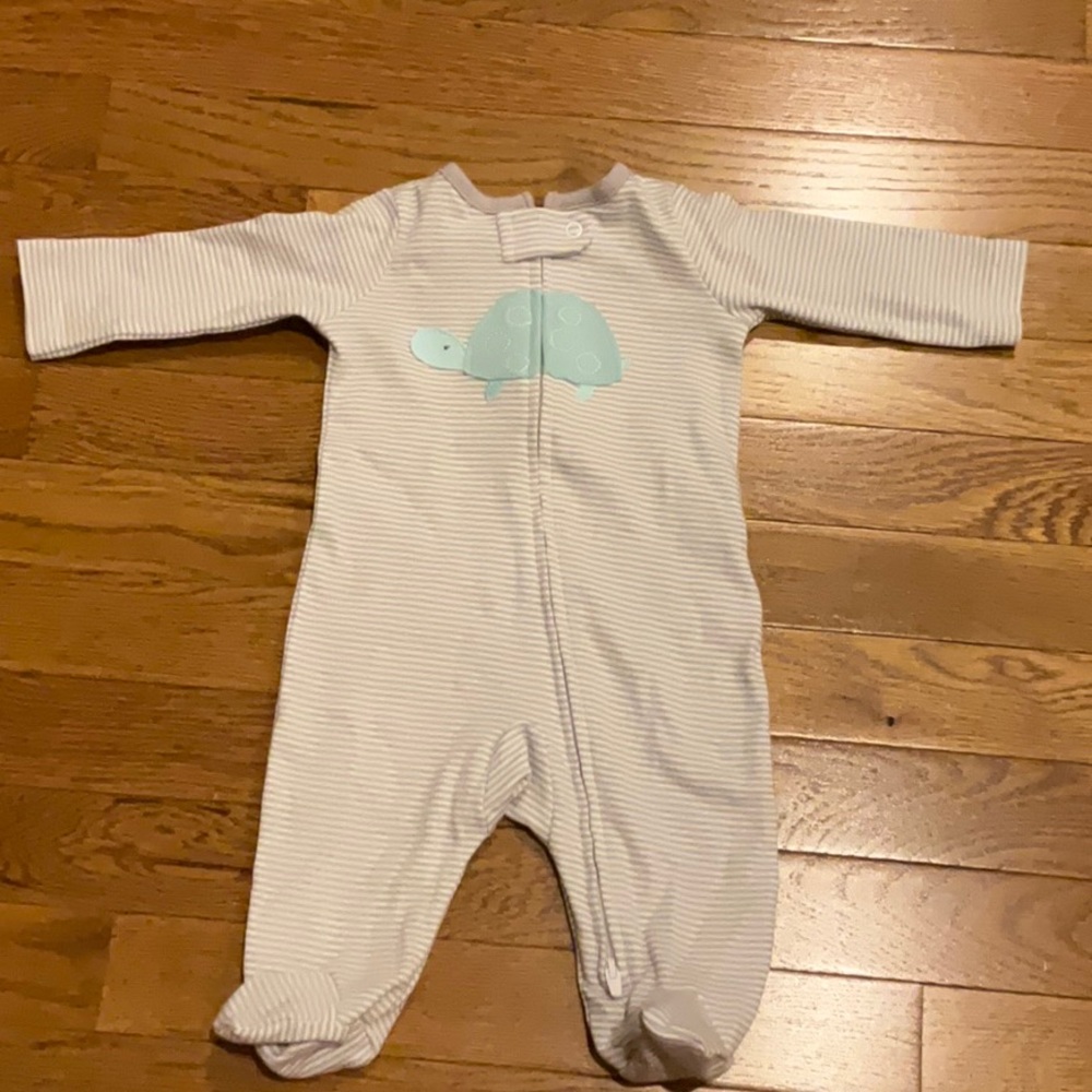 NEW Carter’s Fottie